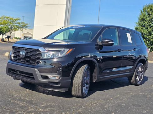 Used 2023 Honda Passport EX-L image 4