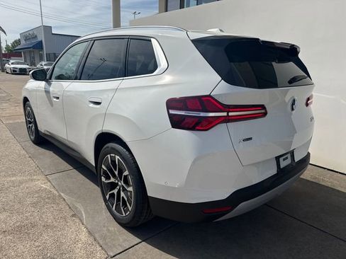 New 2026 BMW X3 xDrive30 w/ Premium Package AWD/4WD image 3
