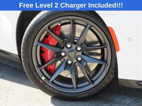 Used 2024 Dodge Charger R/T Scat Pack w/ Plus Group image 8