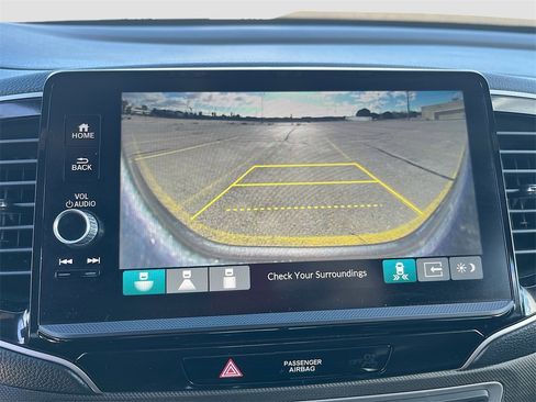 Used 2025 Honda Ridgeline TrailSport image 14