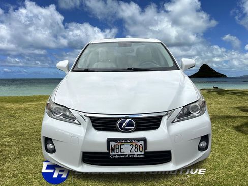 Used 2012 Lexus CT 200h Premium image 10