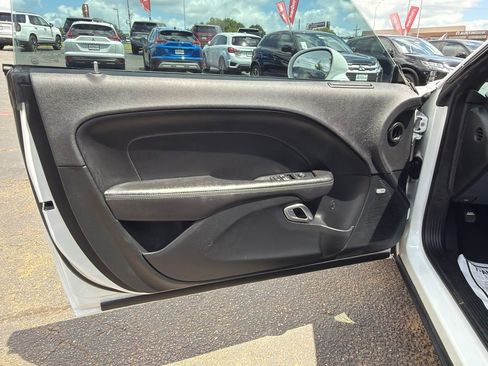 Used 2018 Dodge Challenger SXT Plus RWD image 11