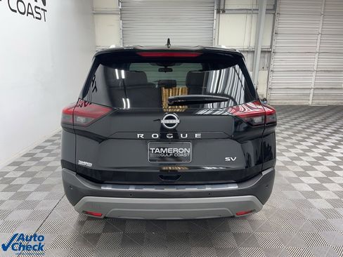 Used 2023 Nissan Rogue SV w/ SV Premium B Package image 10