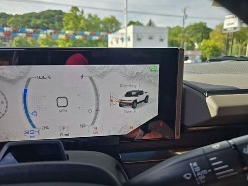 New 2025 GMC Hummer EV 3X image 60