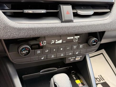 New 2026 Subaru Outback Limited AWD/4WD image 25