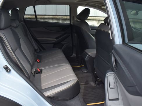 Used 2022 Subaru Crosstrek 2.5i Sport w/ Moonroof Package AWD/4WD image 19