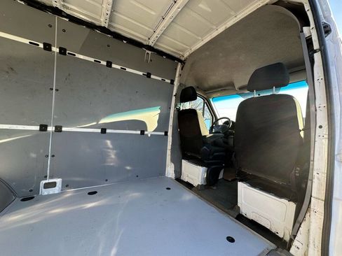Used 2015 Mercedes-Benz Sprinter 3500 image 26