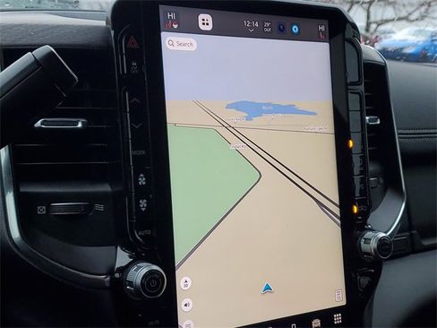 Used 2025 RAM 3500 Laramie image 15