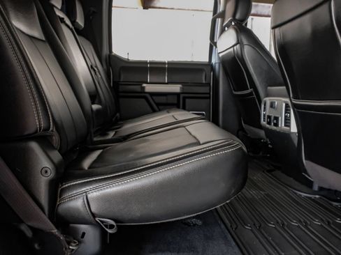 Used 2020 Ford F250 Lariat w/ Lariat Ultimate Package AWD/4WD image 33