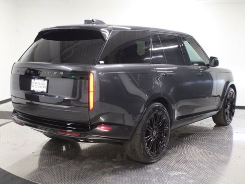 Used 2024 Land Rover Range Rover Autobiography image 7