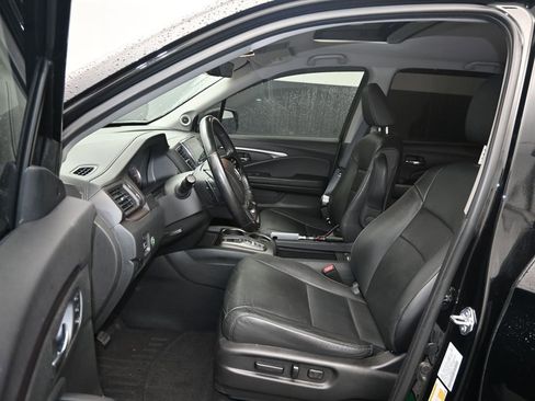 Used 2021 Honda Pilot Special Edition image 13