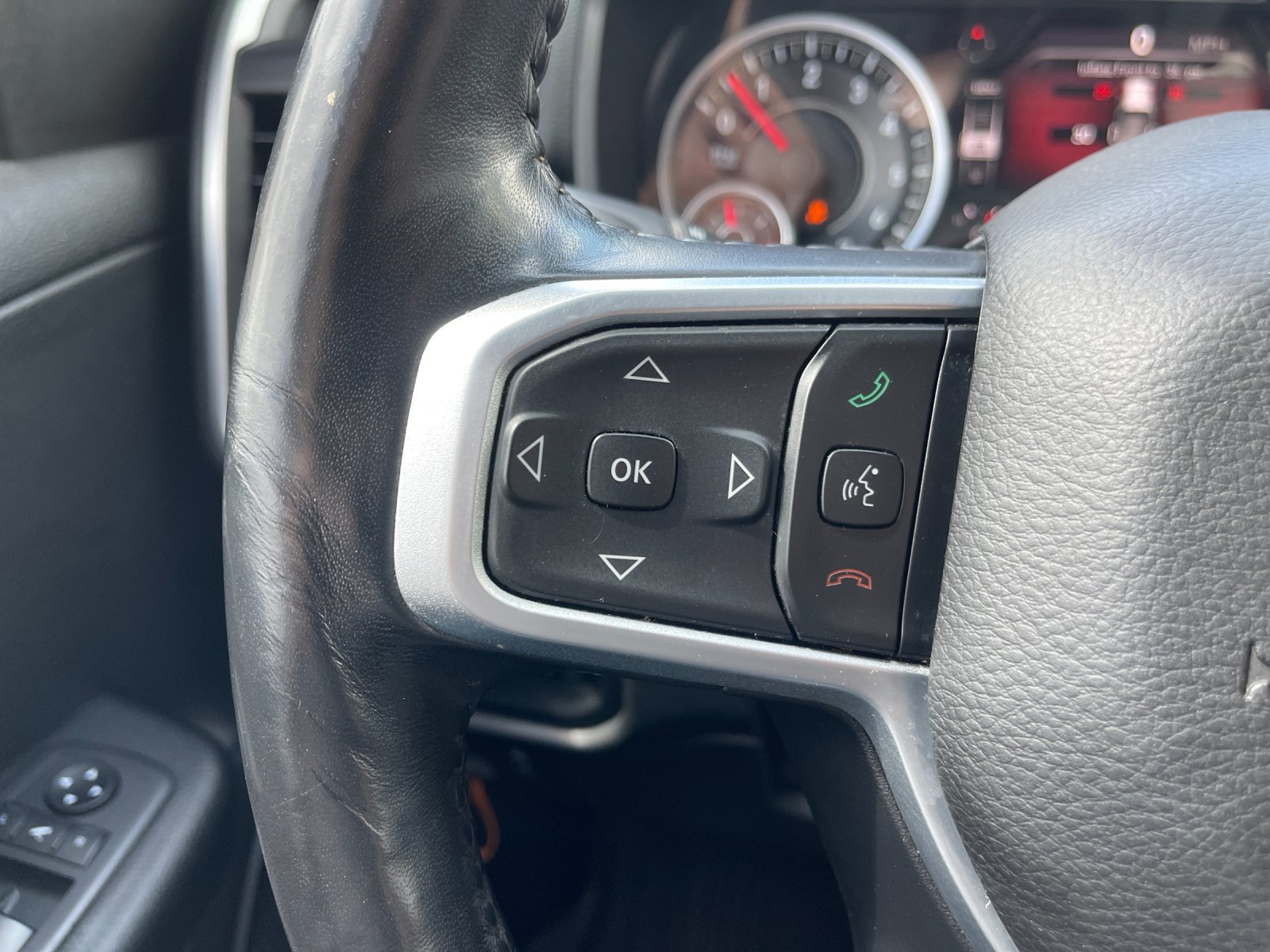 Used 2020 RAM 1500 Big Horn AWD/4WD image 25
