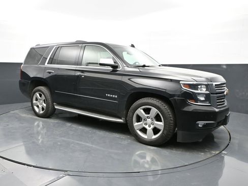 Used 2017 Chevrolet Tahoe Premier RWD image 5