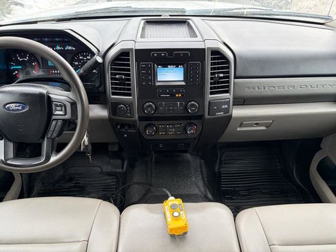 Used 2020 Ford F550 4x4 Crew Cab Super Duty image 25