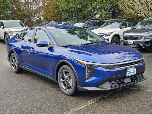 New 2026 Kia K4 LXS image 3