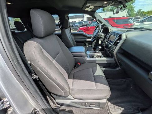 Used 2020 Ford F150 XLT w/ Equipment Group 302A Luxury AWD/4WD image 18
