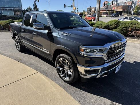 Used 2020 RAM 1500 Limited image 3