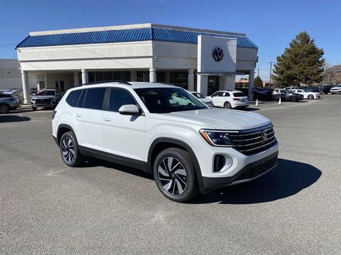 New 2026 Volkswagen Atlas SE AWD/4WD image 2
