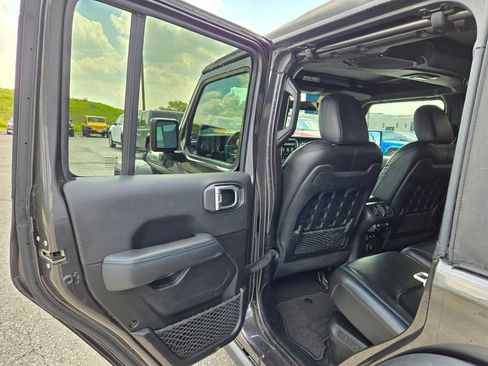 Used 2023 Jeep Wrangler Unlimited Rubicon 4xe AWD/4WD image 26