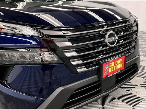 New 2026 Nissan Rogue SV FWD image 15