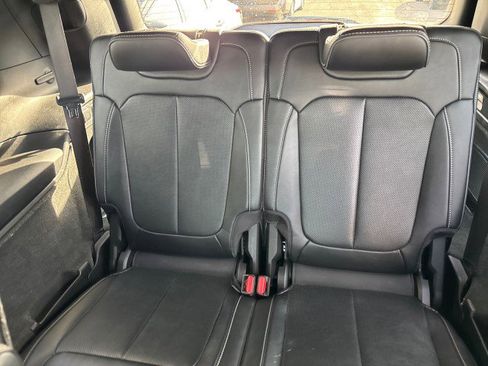 Used 2022 Jeep Grand Cherokee L Overland image 12