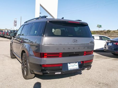 Used 2024 Hyundai Santa Fe Calligraphy image 9