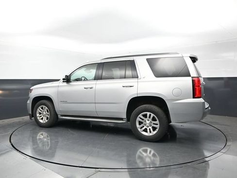 Used 2015 Chevrolet Tahoe LT RWD image 2