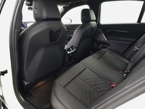 Certified 2025 BMW 530i xDrive image 25