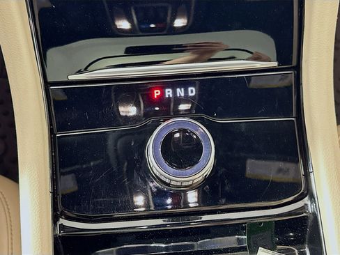 Used 2023 Jeep Grand Cherokee L Limited w/ Luxury Tech Group II image 25