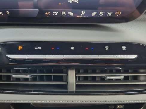 New 2026 Buick Enclave Avenir w/ Super Cruise Package image 22