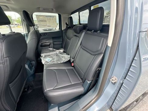 New 2025 Ford Maverick Lariat w/ Black Appearance Package image 23