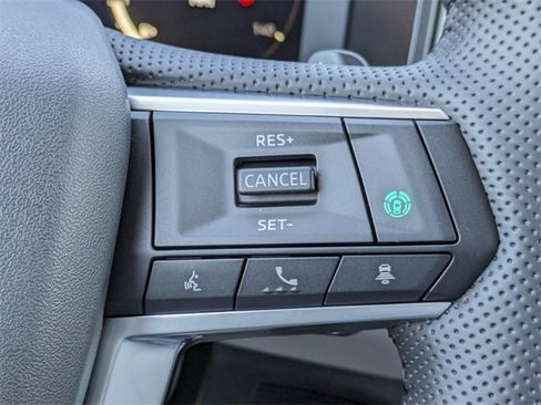 New 2025 Mitsubishi Outlander SE image 30