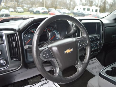 Used 2018 Chevrolet Silverado 1500 LT w/ LT Eassist Package image 15