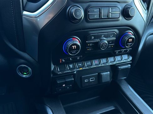 Certified 2021 Chevrolet Silverado 2500 LTZ w/ Z71 Chrome Sport Edition image 22