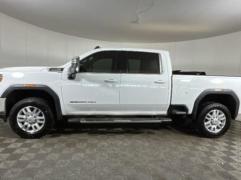 Used 2022 GMC Sierra 2500 SLE w/ SLE Convenience Package AWD/4WD image 5