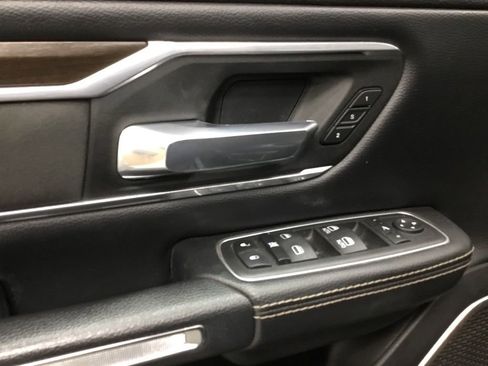 Used 2022 RAM 1500 Laramie image 8