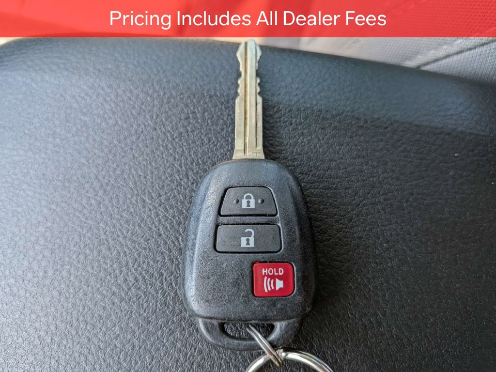 Used 2022 Toyota Tacoma SR w/ SR Convenience Package RWD image 29