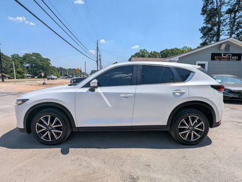 Used 2018 MAZDA CX-5 Touring image 3