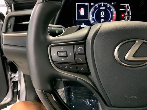 Used 2021 Lexus ES 350 w/ Premium Package FWD image 24