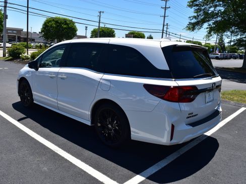 Certified 2026 Honda Odyssey Sport-L image 4