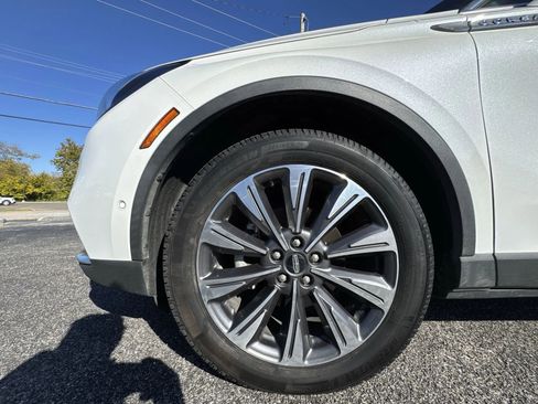 Used 2022 Lincoln Corsair Reserve w/ Elements Package image 19