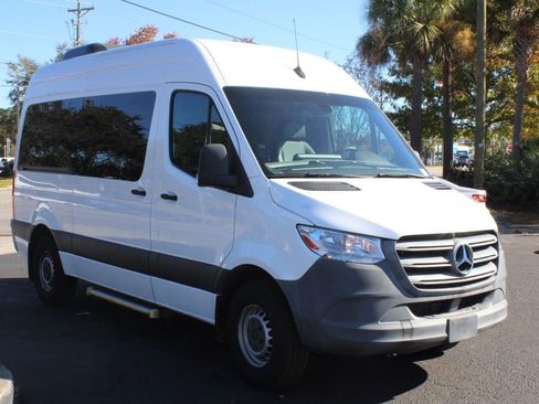 Used 2022 Mercedes-Benz Sprinter 1500 image 18