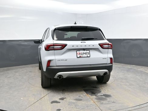Used 2025 Ford Escape Active image 8