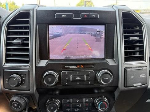 Used 2020 Ford F150 XLT w/ Equipment Group 302A Luxury AWD/4WD image 25