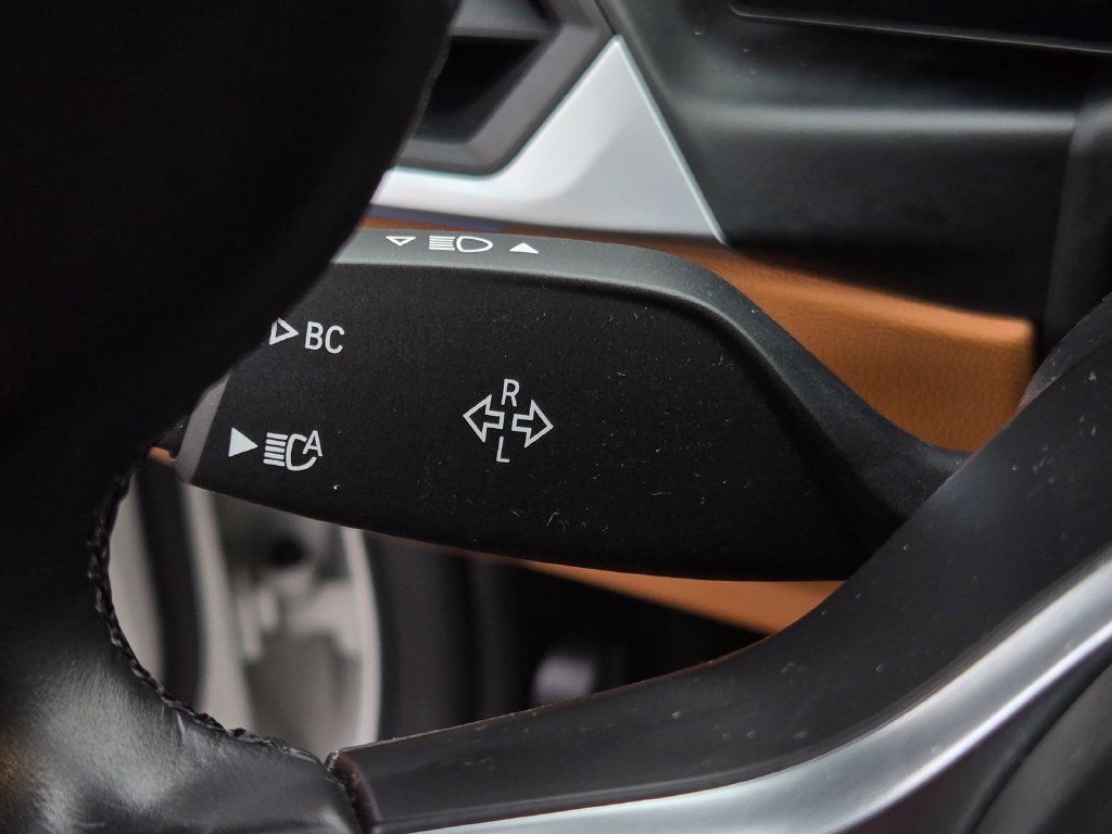 Used 2023 BMW i4 eDrive40 w/ M Sport Package RWD image 35