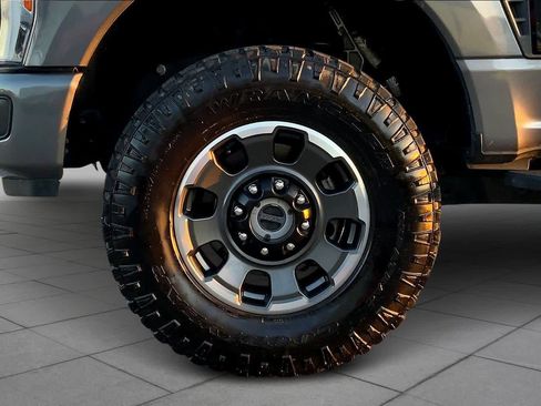 Certified 2023 Ford F250 Lariat w/ Lariat Ultimate Package image 10