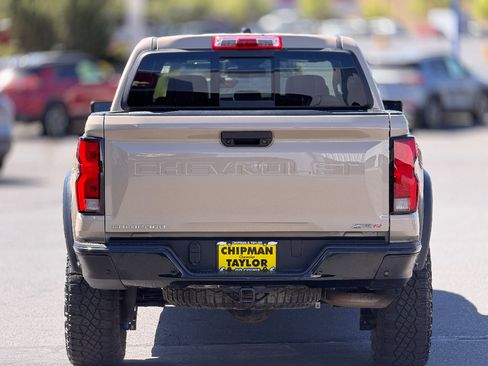 Used 2023 Chevrolet Colorado ZR2 w/ ZR2 Convenience Package III AWD/4WD image 20
