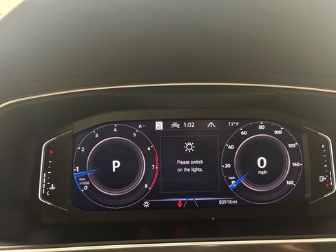 Used 2023 Volkswagen Tiguan SEL R-Line image 17