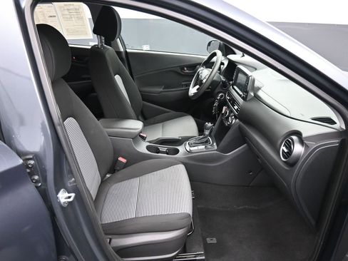 Used 2019 Hyundai Kona SE image 24