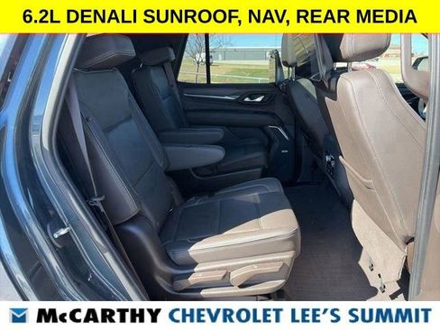 Used 2021 GMC Yukon Denali w/ Denali Premium Package image 38